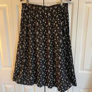 SHEIN Curve Floral Midi skirt